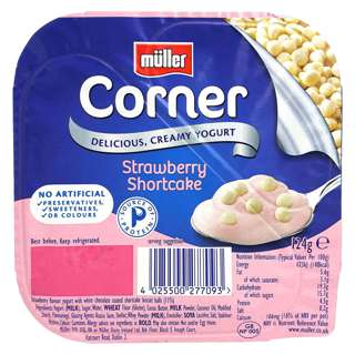 Muller Crunch Corner Strawberry Shortcake