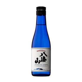 Hakkaisan Tokubetsu Junmai Sake Hakkaisan Tokubetsu Junmai Sake