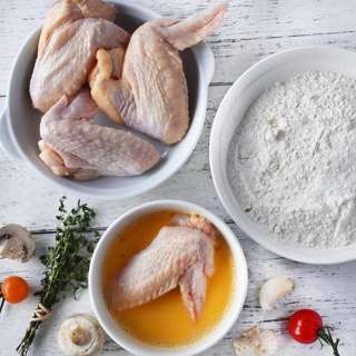 Toh Thye San Organic Local Chicken Wings