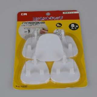 Nobrand 5 pcs SG Baby Safety Sockets Plug Cover