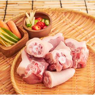 Aw's Market Fresh Malaysian Pork Tail