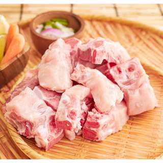 Aw's Market Fresh Malaysian Pork Soup Bone Aw's Market Fresh Malaysian Pork Soup Bone