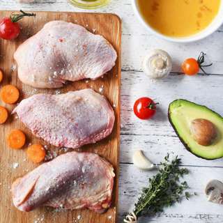 TOH THYE SAN Toh Thye San Chicken Thighs, Bone-In Skin-On