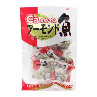 Izumiya Hitokuchi Almond Fish