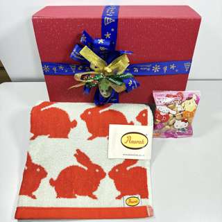 Ssh Giftset-Anorak Rabbits Face Towel & Biscuits