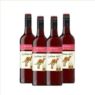 Yellow Tail Red Moscato