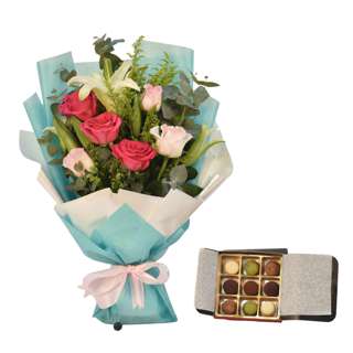 FNP Hypnotic Bouquet With Truffle Chocolate