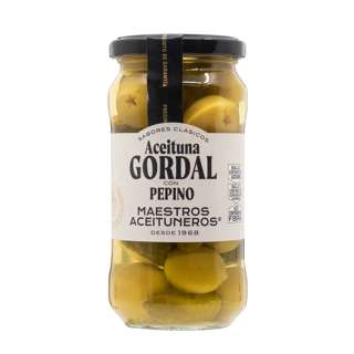 Maestros Aceituneros Gordal Olive with Pickle Cucumber