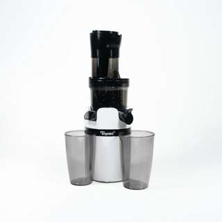 TOYOMI Cold Press Masticating Slow Juicer SJ 9000 TOYOMI Cold Press Masticating Slow Juicer SJ 9000