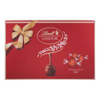 Image 103: Lindt Lindor Chocolate Gift Box - Milk
