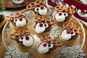 Rudolph Butter Cupcakes
